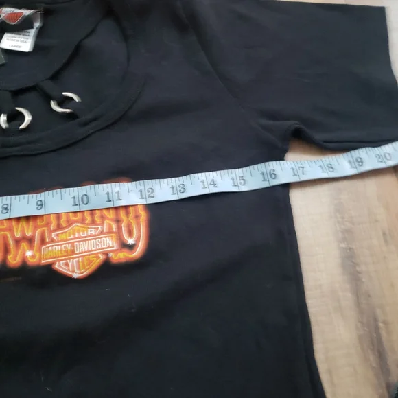 Harley davidson womans 3 ring neck T-shirt Sz L neon sign Deadwood South - Picture 5 of 7
